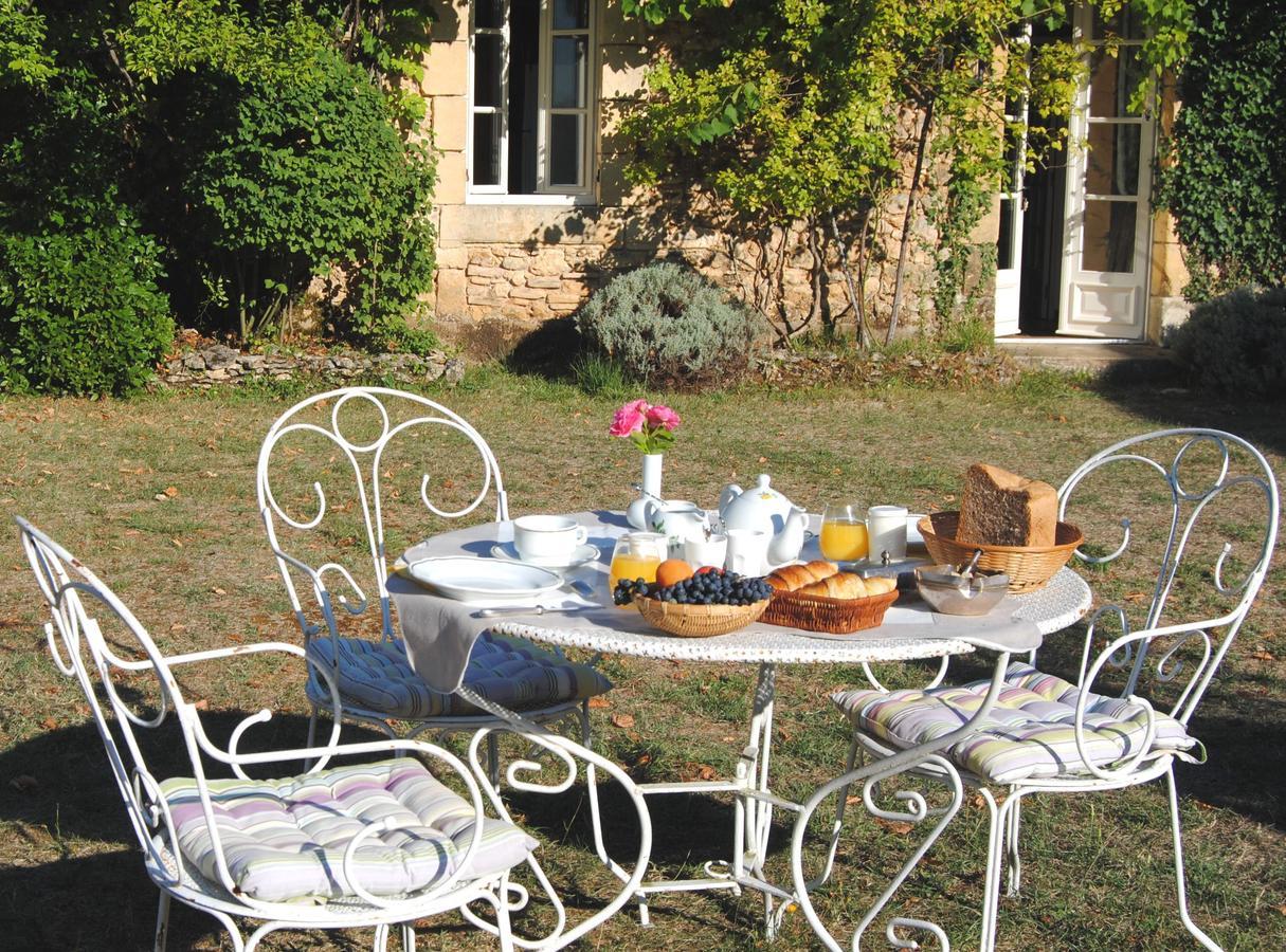 Bed and Breakfast La Charmeraie Saint-Cirq  Екстер'єр фото